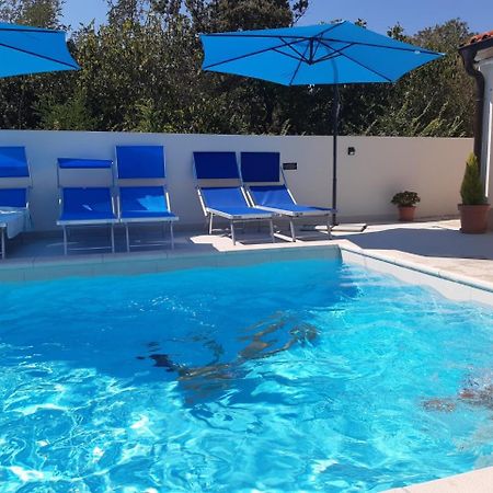 Villa Bianca - Apartment With Private Pool Privlaka  Exterior foto
